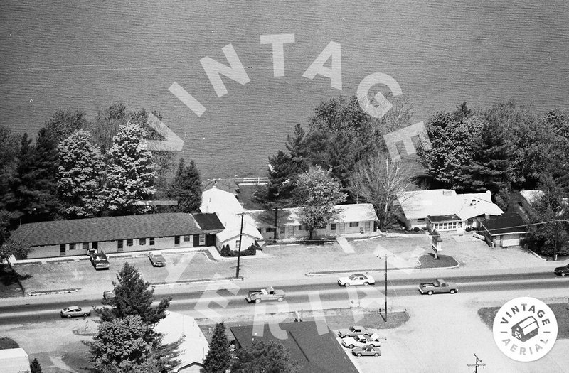 Surfside Motel (Surf Side Motel) - 1980 Aerial